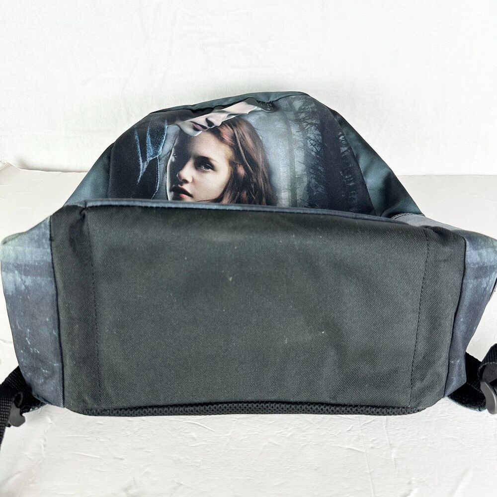 Hot Topic Twilight Eward Bella Quote Backpack HTF Rare EUC - Picture 6 of 10